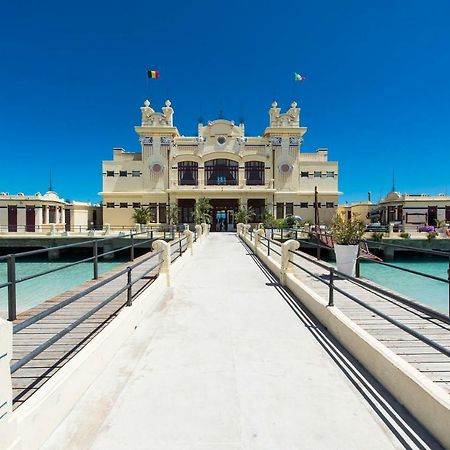 Casetta Vista Mare In Piazza A Mondello Palermo Exteriör bild