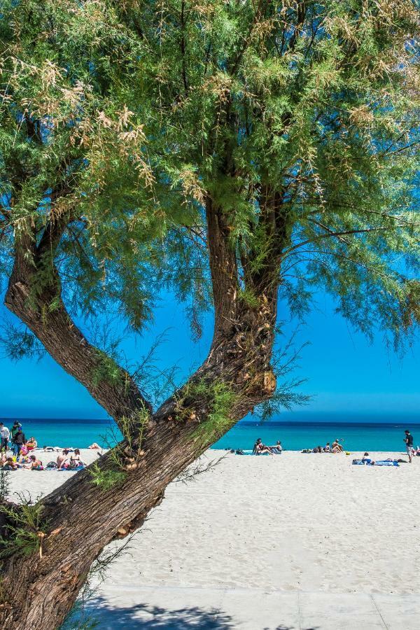 Casetta Vista Mare In Piazza A Mondello Palermo Exteriör bild
